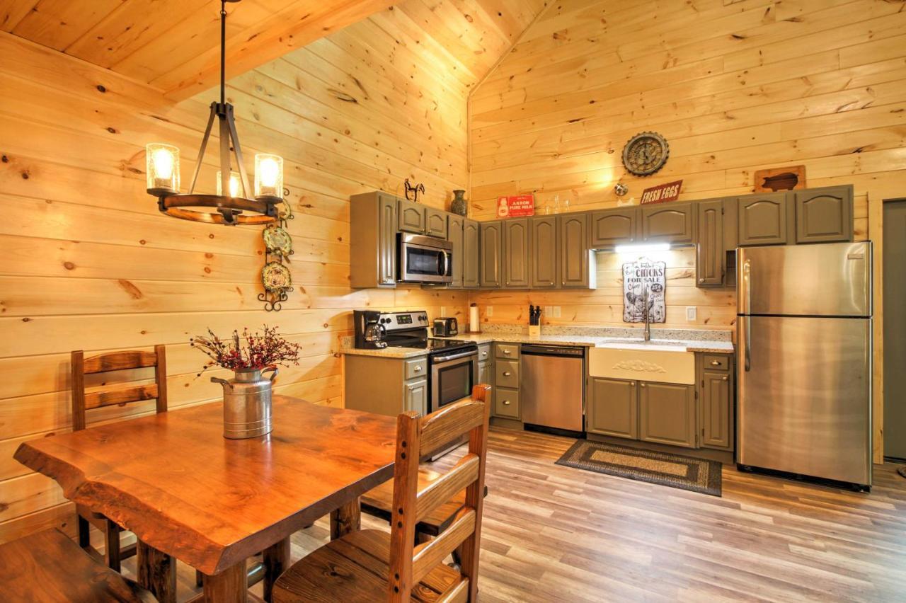 Gatlinburg Cabin With Hot Tub 5 Mi To Downtown Zewnętrze zdjęcie